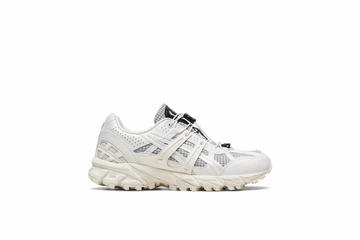 Matin Kim ASICS GEL-Sonoma 15-5