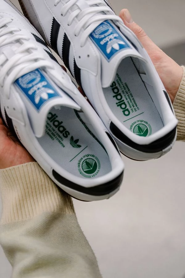 adidas gazelle silver green womens Adidas Originals Gazelle Indoor Shoes