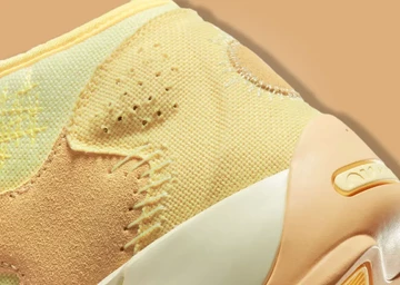 Jordan Zion 2 Full Moon Details hinten