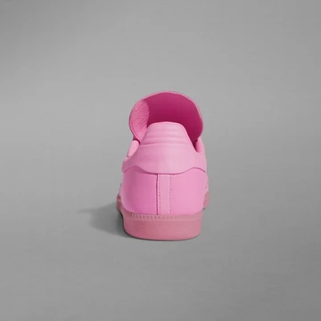 Humanrace Samba Pink