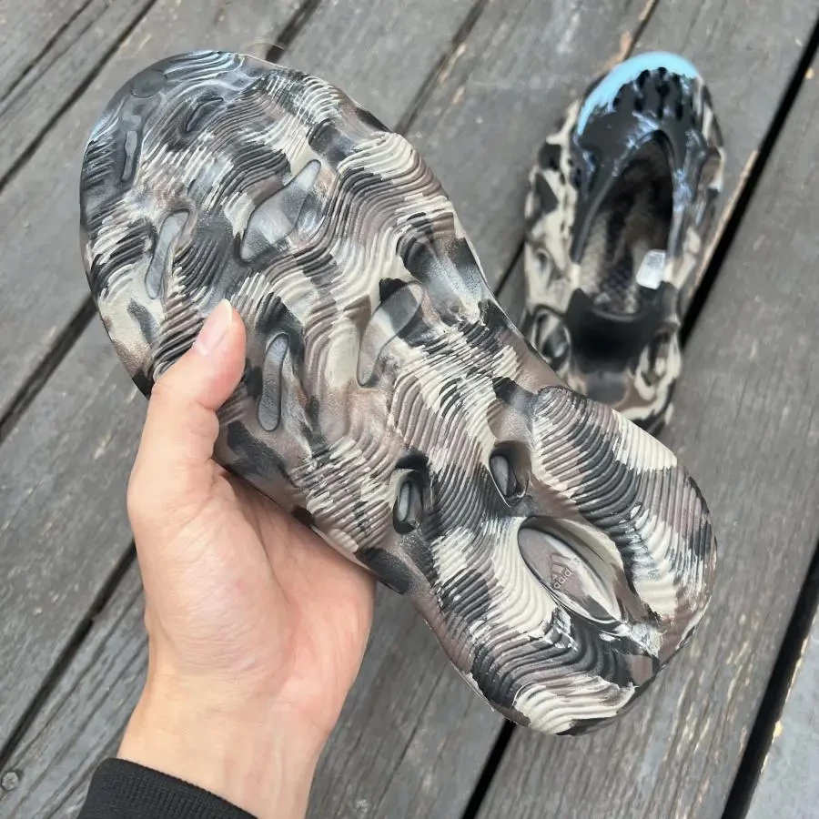 adidas Yeezy Foam Runner MX Azure ID4126 | Dead Stock