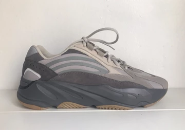 adidas Yeezy Boost 700 V2 Tephra