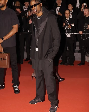 travis scott signature sneaker vollbild