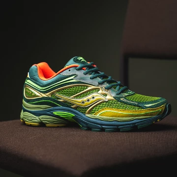 Starcow Paris x Saucony Progrid Omni 9 Mood