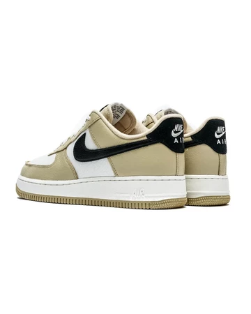 Air Force 1 LX Team Gold Paar Ferse