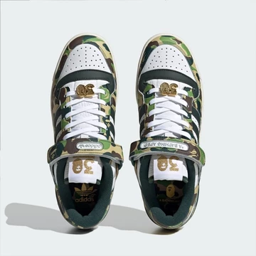 BAPE adidas Forum Low Green Camo 30th Anniversary  - Oben