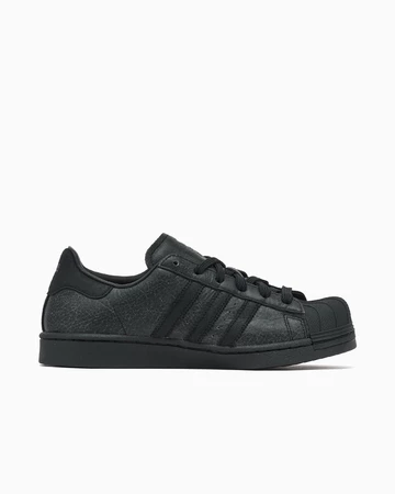 AVAVAV x adidas Superstar Modified Pack Außenseite