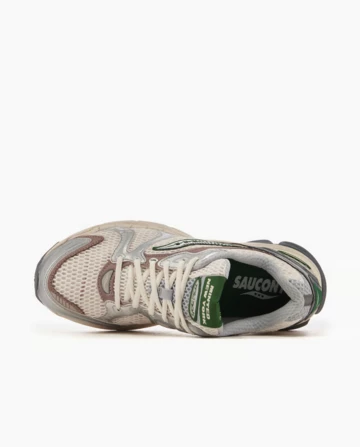 Minted NY Saucony ProGrid Triumph von oben