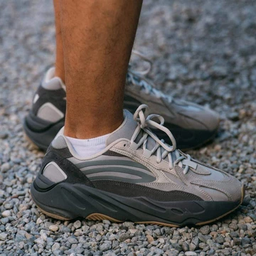 adidas Yeezy Boost 700 V2 Tephra