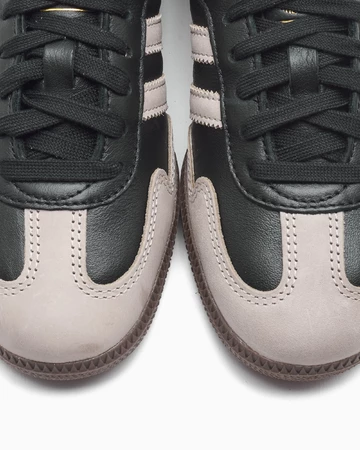 adidas Samba OG W Black & Wonder Beige Zehen