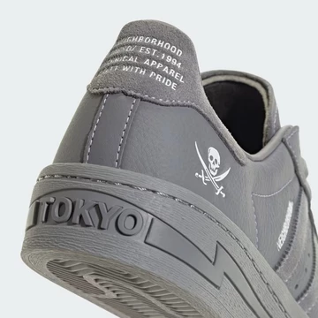 Neighborhood adidas Superstar Cement Grey Ferse