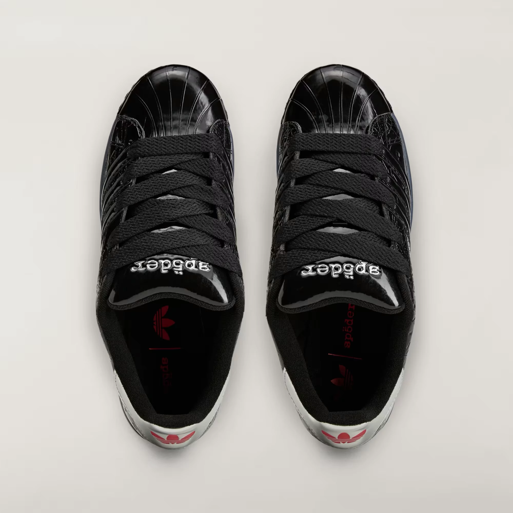 SP5DER adidas Superstar II ブラック パテント 30 Sp5der links with adidas for its first take on the classic