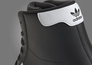 adidas Superstar Roller Skates Black am Fuß Detailbild