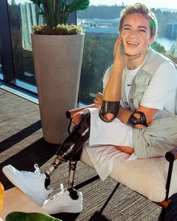 Air Force 1 FlyEase White - On Feet (2)