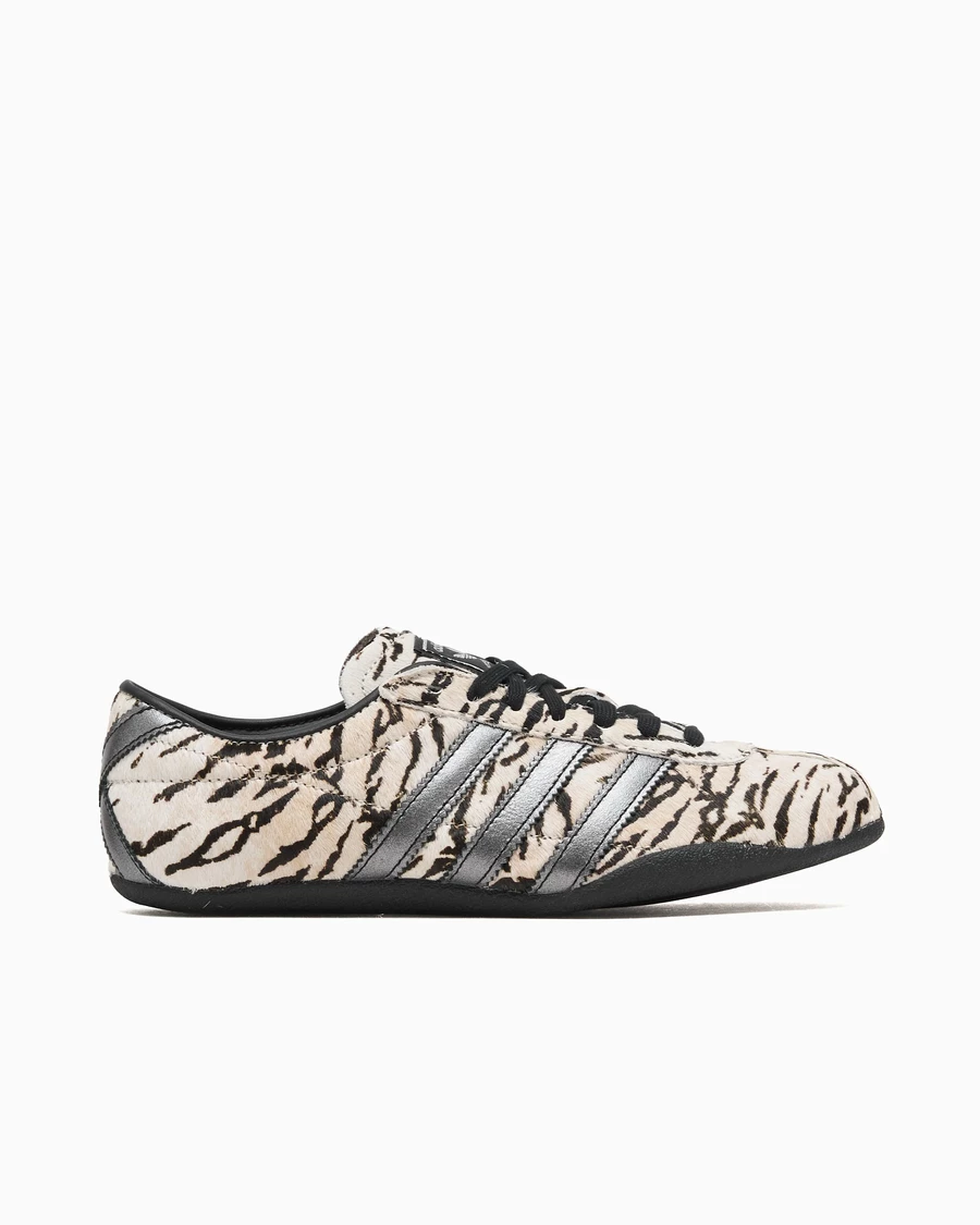 adidas Tokyo Zebra KI4173 | Dead Stock