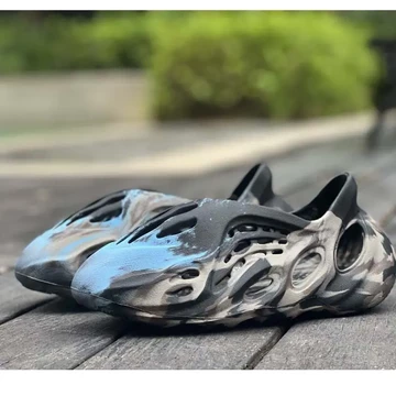 adidas Yeezy Foam Runner MX Azure Mood