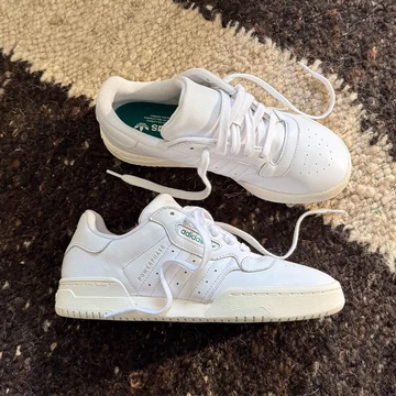 adidas Powerphase Footwear White von oben