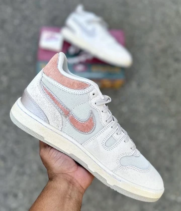 Social Status Nike Mac Attack