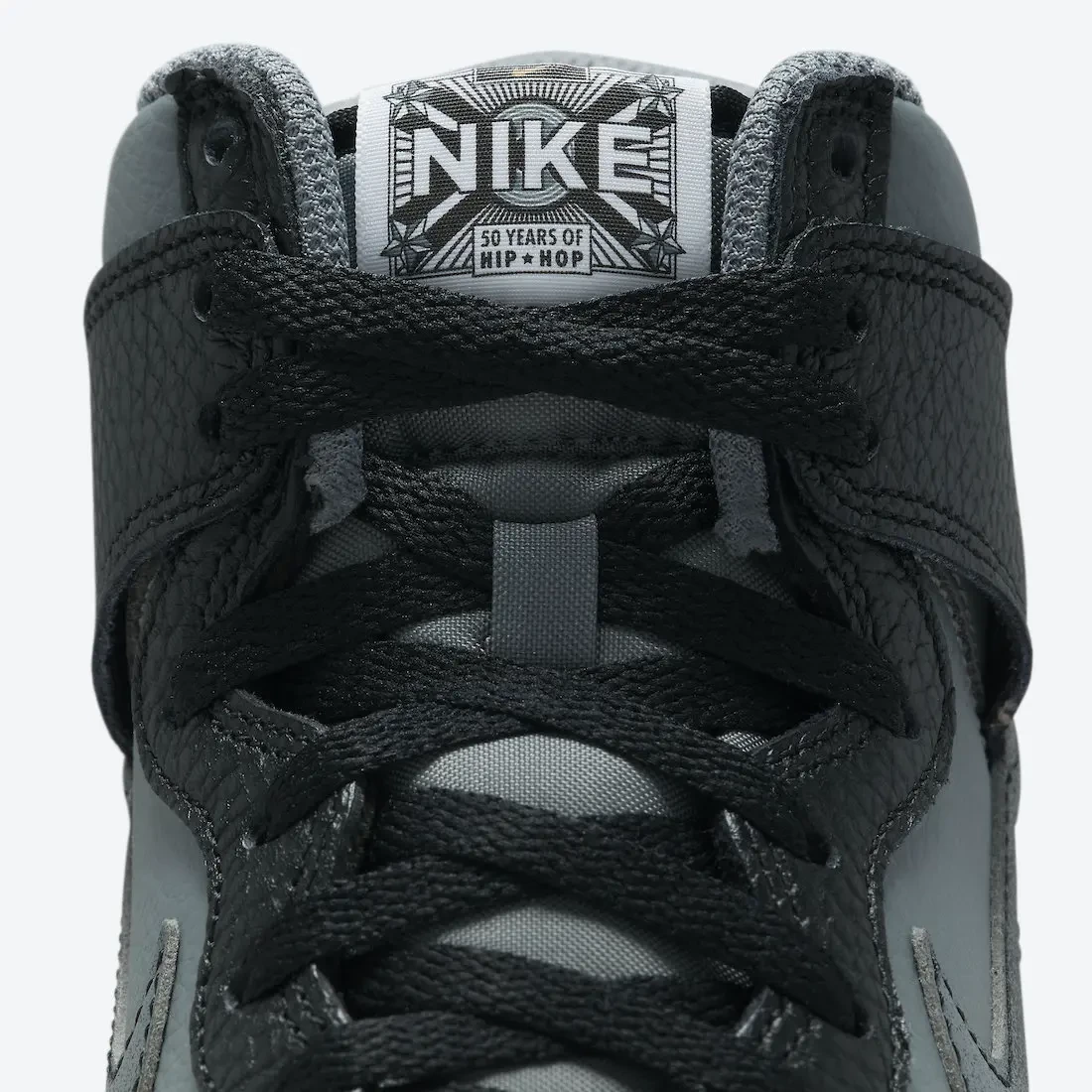Dunk High Classics DV7216-001 | Dead Stock display picture 1