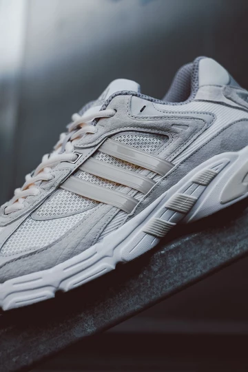 adidas Response CL Crystal White – Latest Pick-Up