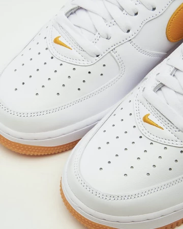 Air Force 1 Low Waterproof Yellow Detail Toebox