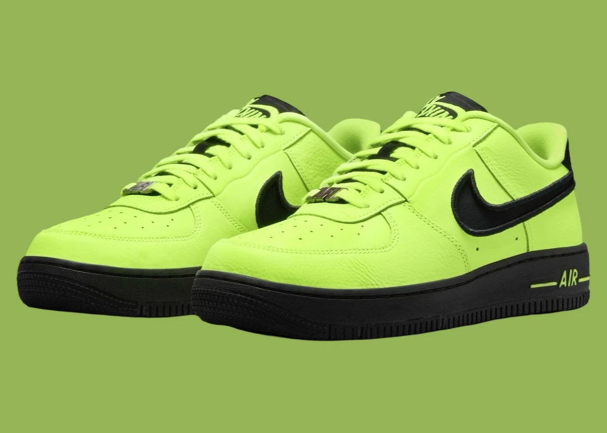 Nike Air Force 1 Low Dance Dead Stock