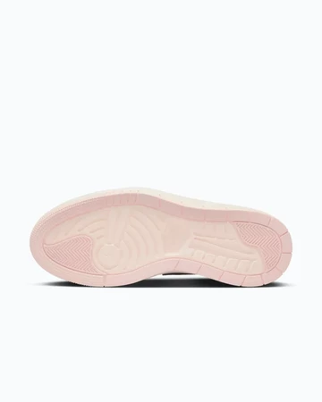 Jordan 1 Low Elevate Atmosphere Sohle