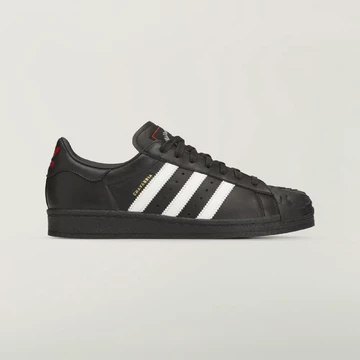 Willy Chavarria x adidas Superstar Core Black Außenseite
