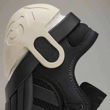 adidas Y-3 IDOSO BOOST Black Detail Ferse