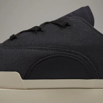 adidas Y-3 Ajatu Court Formal Detail Mittelfußbereich