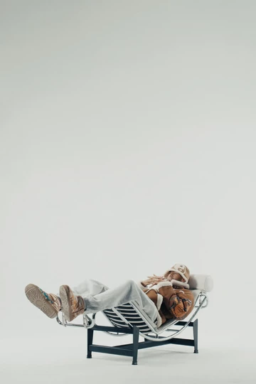 Palace x UGG Classic Ultra Mini Boot Tiger Pack am Model