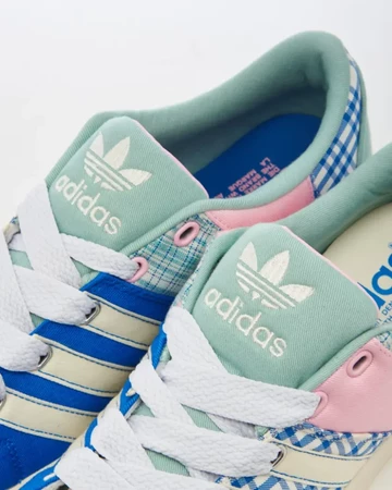adidas Superstar Supermodified Nahaufnahme Zunge