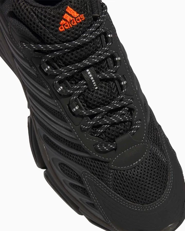 adidas Megaride AG Core Black Zunge