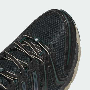 adidas Adistar Control 5 Aurora Ivy Zehen