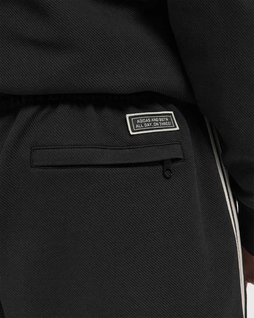BSTN x adidas Apparel Collection All Day Hose schwarz