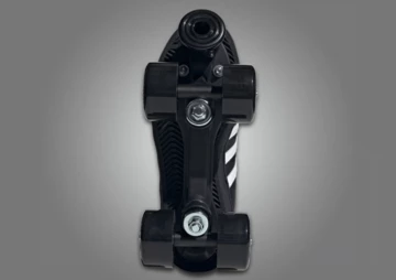 adidas Superstar Roller Skates Black am Fuß Sohle