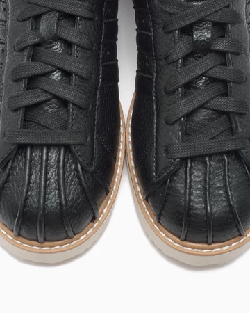 adidas Superstar Lux Core Black Zehen Details