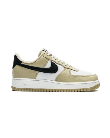 Air Force 1 LX Team Gold Außenseite