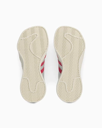 AVAVAV x adidas Superstar Modified White Paar Sohle