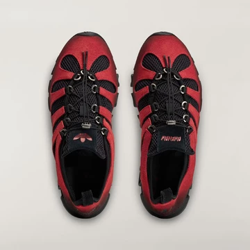 AVAVAV x adidas Megaride Cotout Suede Pack von oben