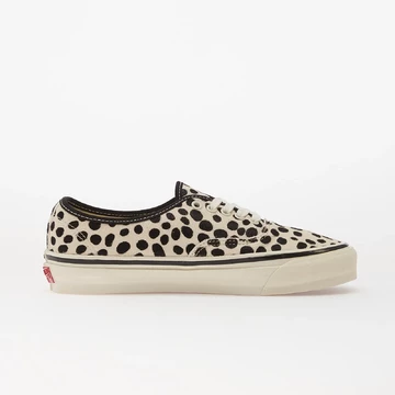 Vans Premium Authentic 44 LX Animal Ponyhair Dalmatian Außenseite