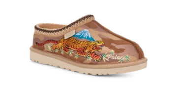 Palace x UGG Tasman Slipper Tiger Pack schräg frontal