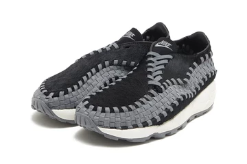 Nike Air Footscape Woven Black schräg