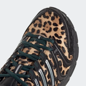 adidas Adistar Control 5 Leopard Zehen