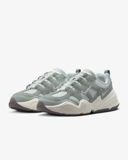最お値下げ【新品⭐︎NIKE】TECH HERA EES0122S0602_pz_a001.jpg