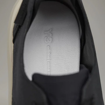 adidas Y-3 Ajatu Court Formal Detail Innensohle