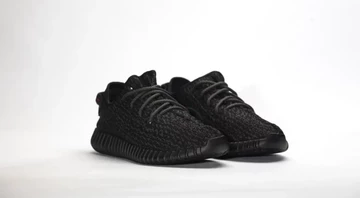 adidas Yeezy Boost 350 Pirate Black Paar