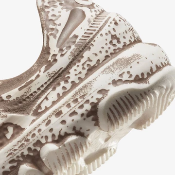 Nike ISPA Universal Mink Brown