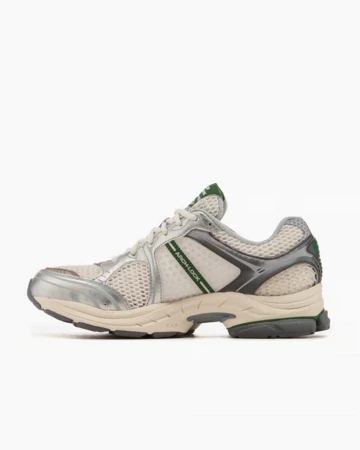 Minted NY Saucony ProGrid Triumph Innenseite