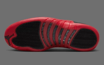 Jordan 12 Flu Game Sohle